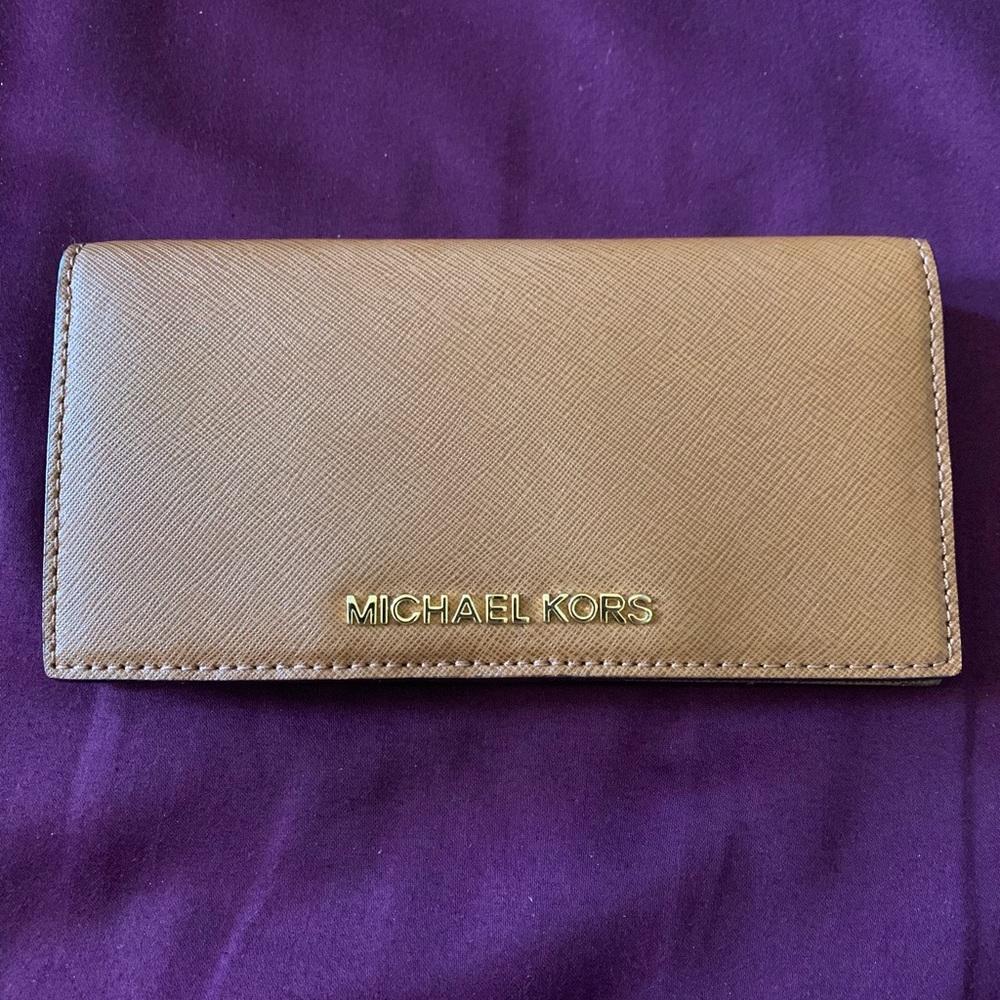 Michael Kors wallet